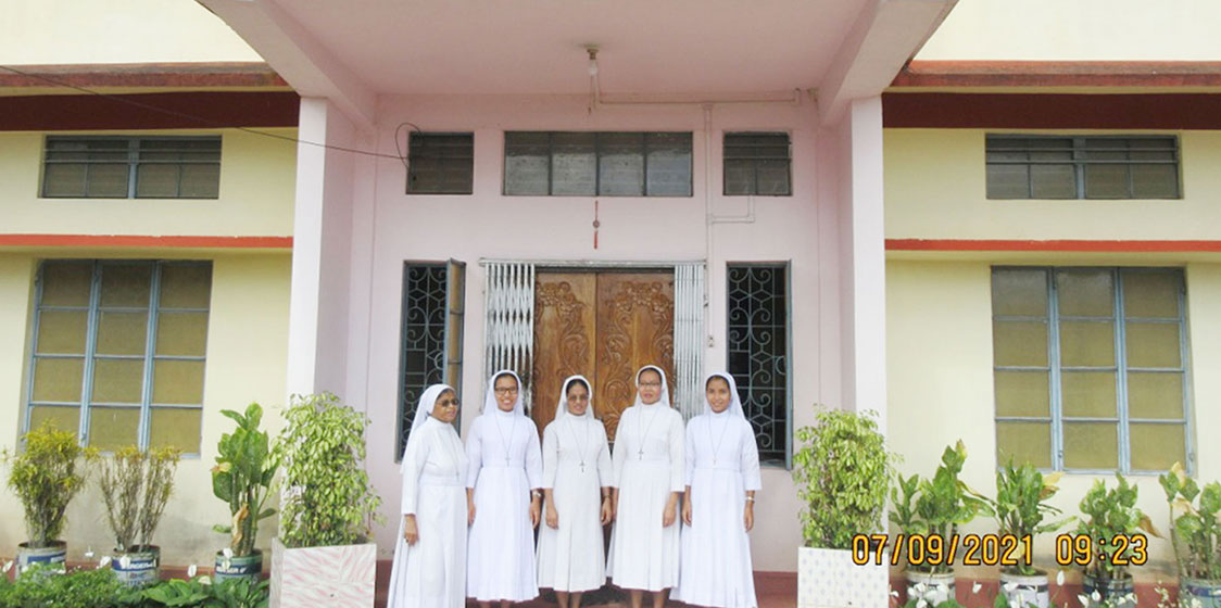 Holy Cross Convent, DHARMANAGAR