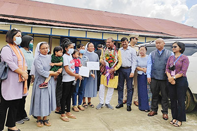 MINISTER VISITS BETHANY SOLACE HOME, MAMIT